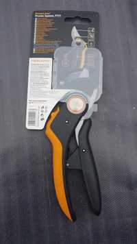 Sekator Fiskars P 541