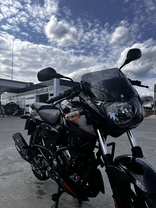 Продається bajaj pulsar180