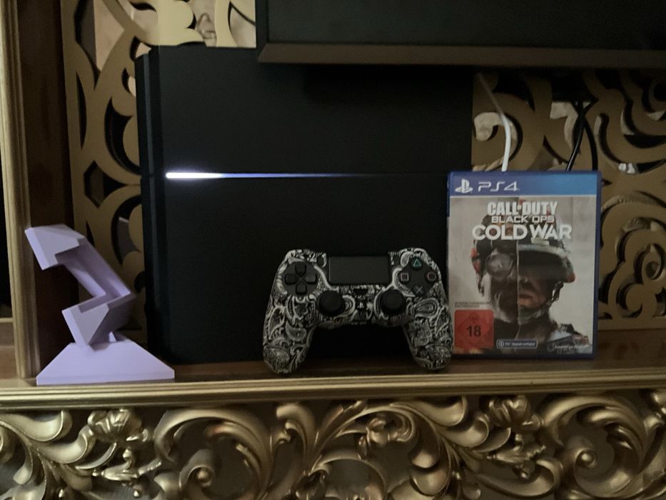 Playstation 4 Fat остання ревізія + CoD cold war + підставка та чохол