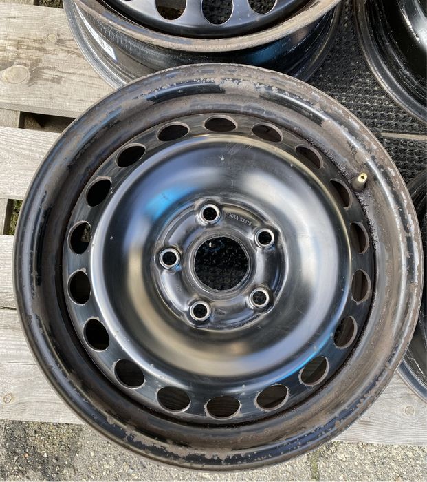 R15 5/112 ET38 6J Volkswagen Skoda VAG Сталеві Диски з Німеччини 4шт