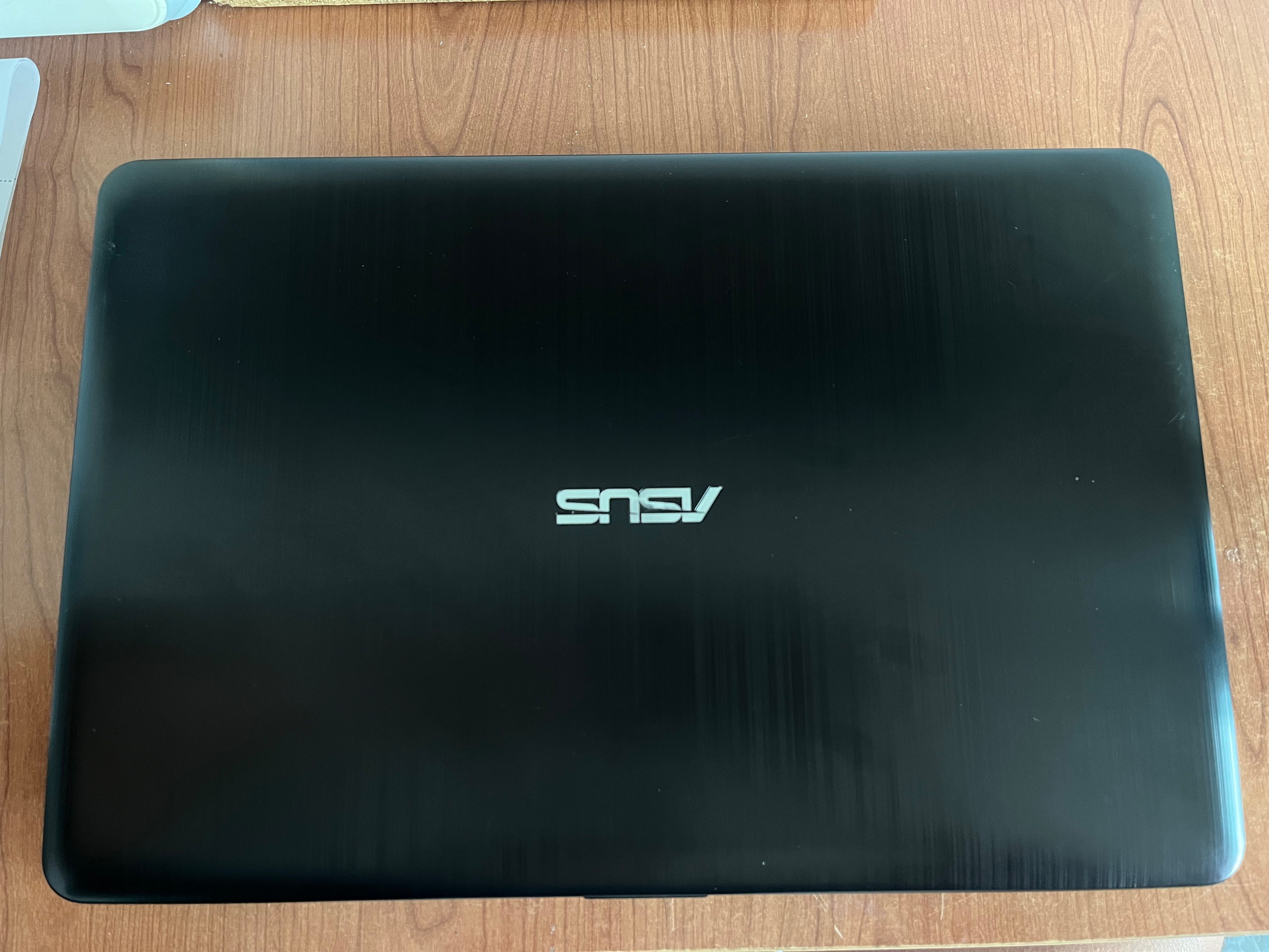 Vendo portátil ASUS
