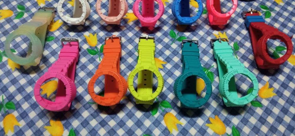 Watx and Colors Relógios