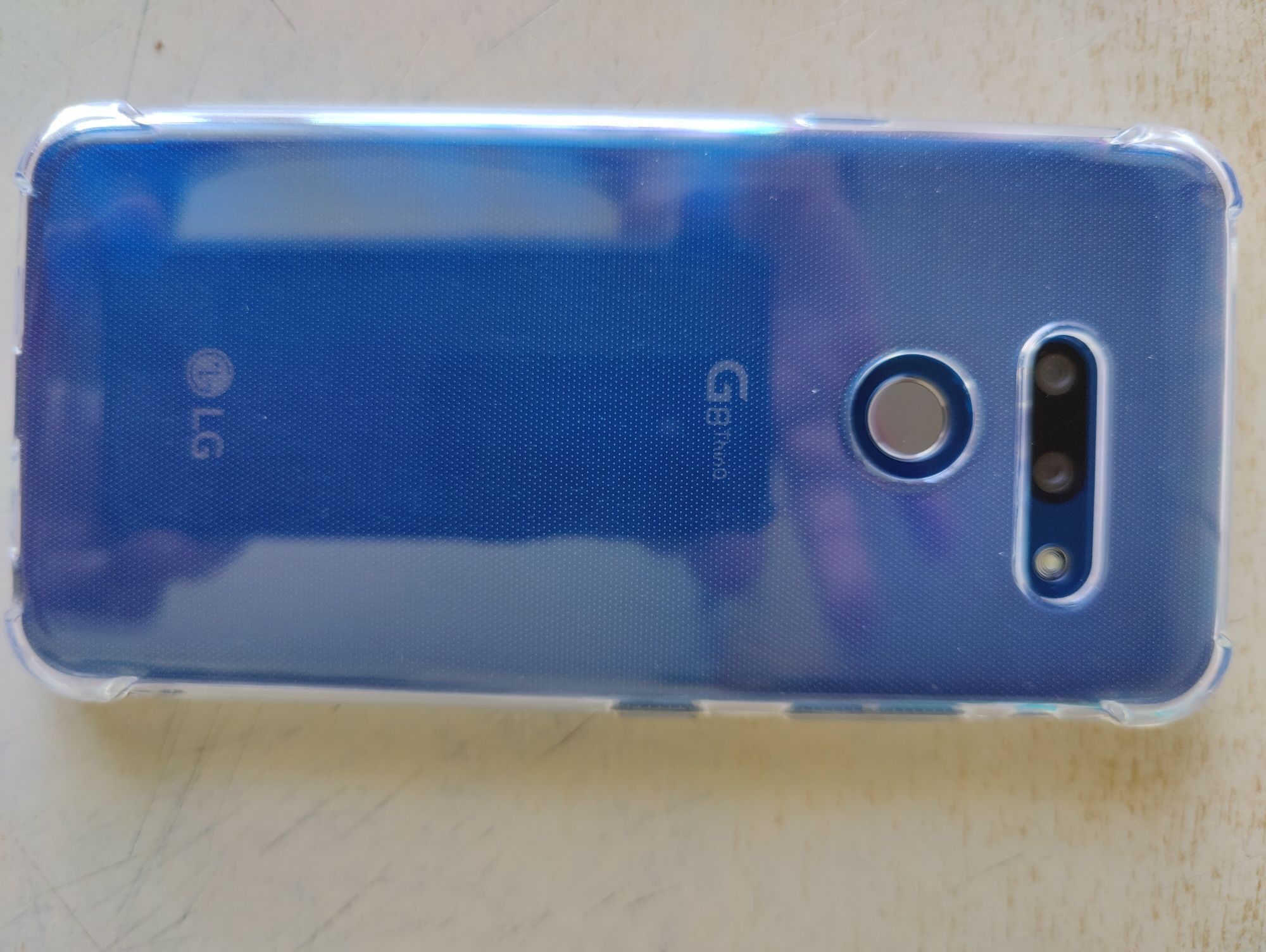 Sprzedam smartfon LG G8 thinq. Stan BDB