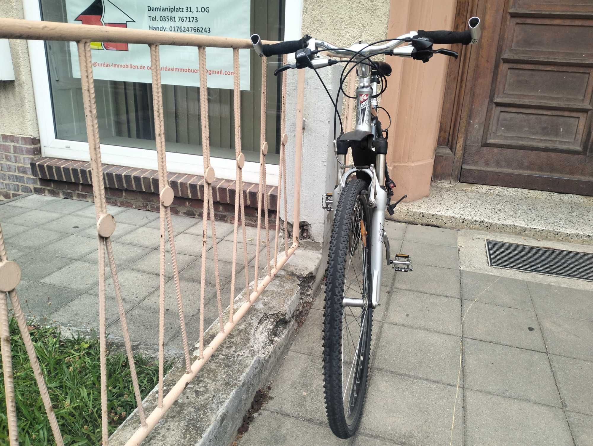 Rower trekkingowy używany (koła 29 cali)