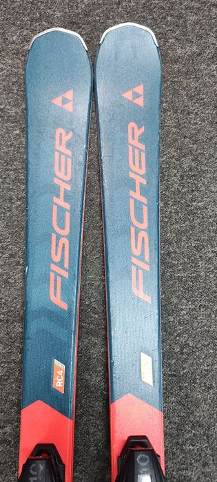 Narty Fischer RC4 CURV TI 157 cm + Fischer RS 10 2024r(1)
