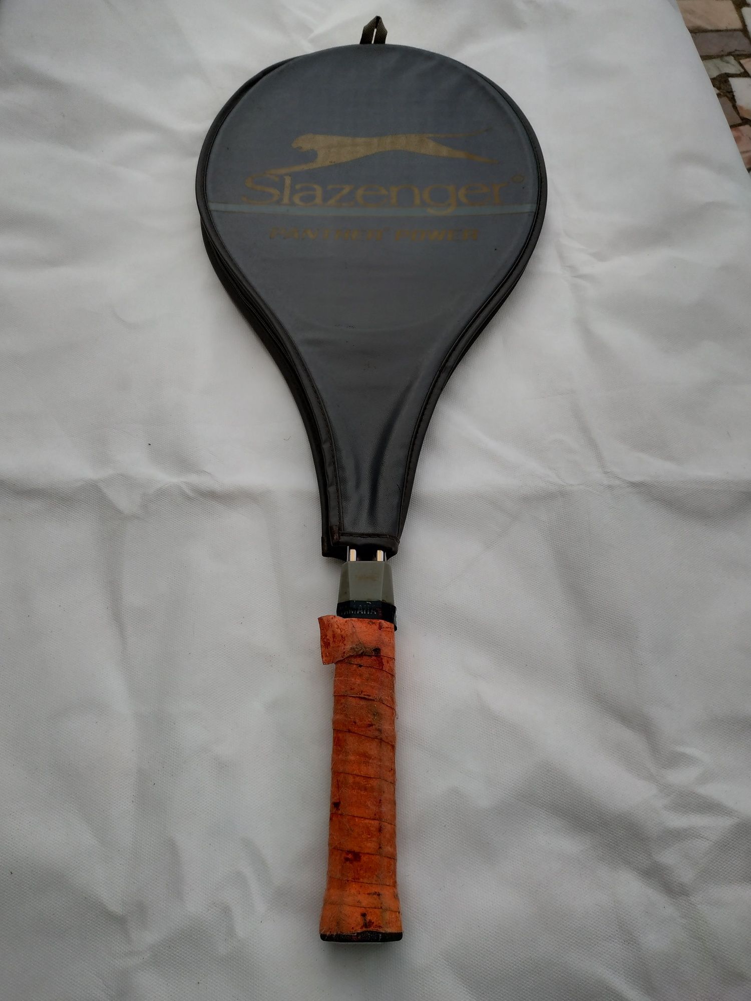 Raquete ténis Slazenger com capa de proteção
