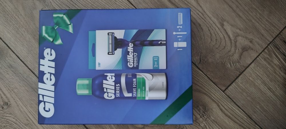 Gillette Zestaw Kosmetyczny Mach 3 Sport Rączka + 2 Wkłady + Pianka 20