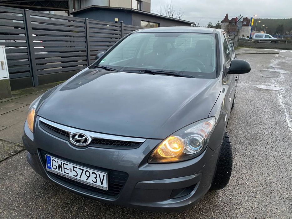 Hyundai I30 Niezawodna i mocna benzyna/Klimatyzacja/Isofix, niski przebieg/Aux,USB