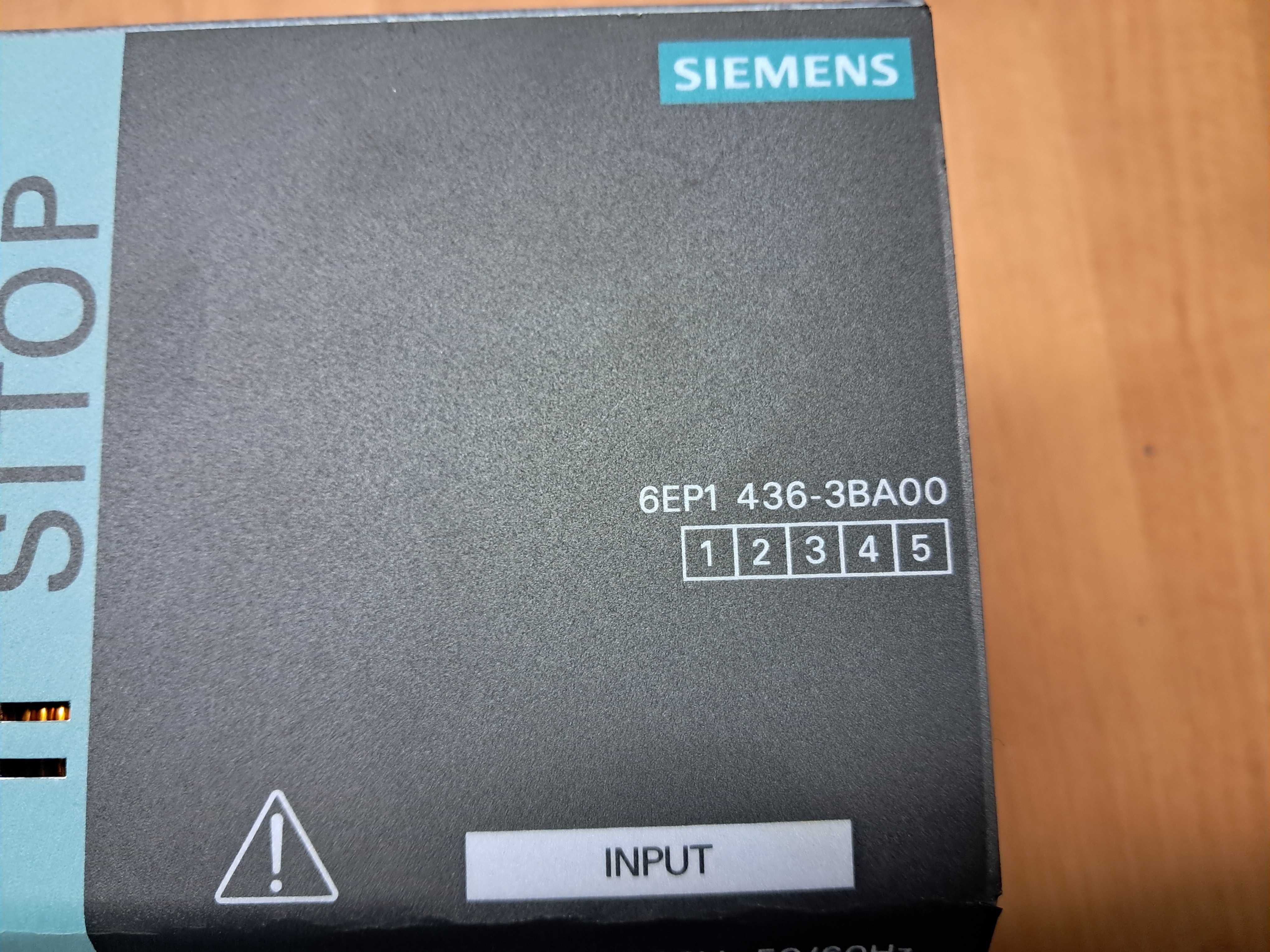 zasilacz  sieciowy  firmy  Siemens   typ SITOP