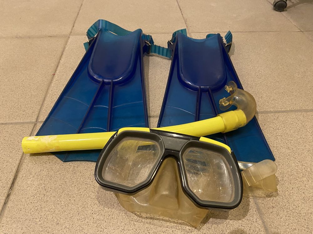Продам детский набор для подводного плвания маска ласты трубка