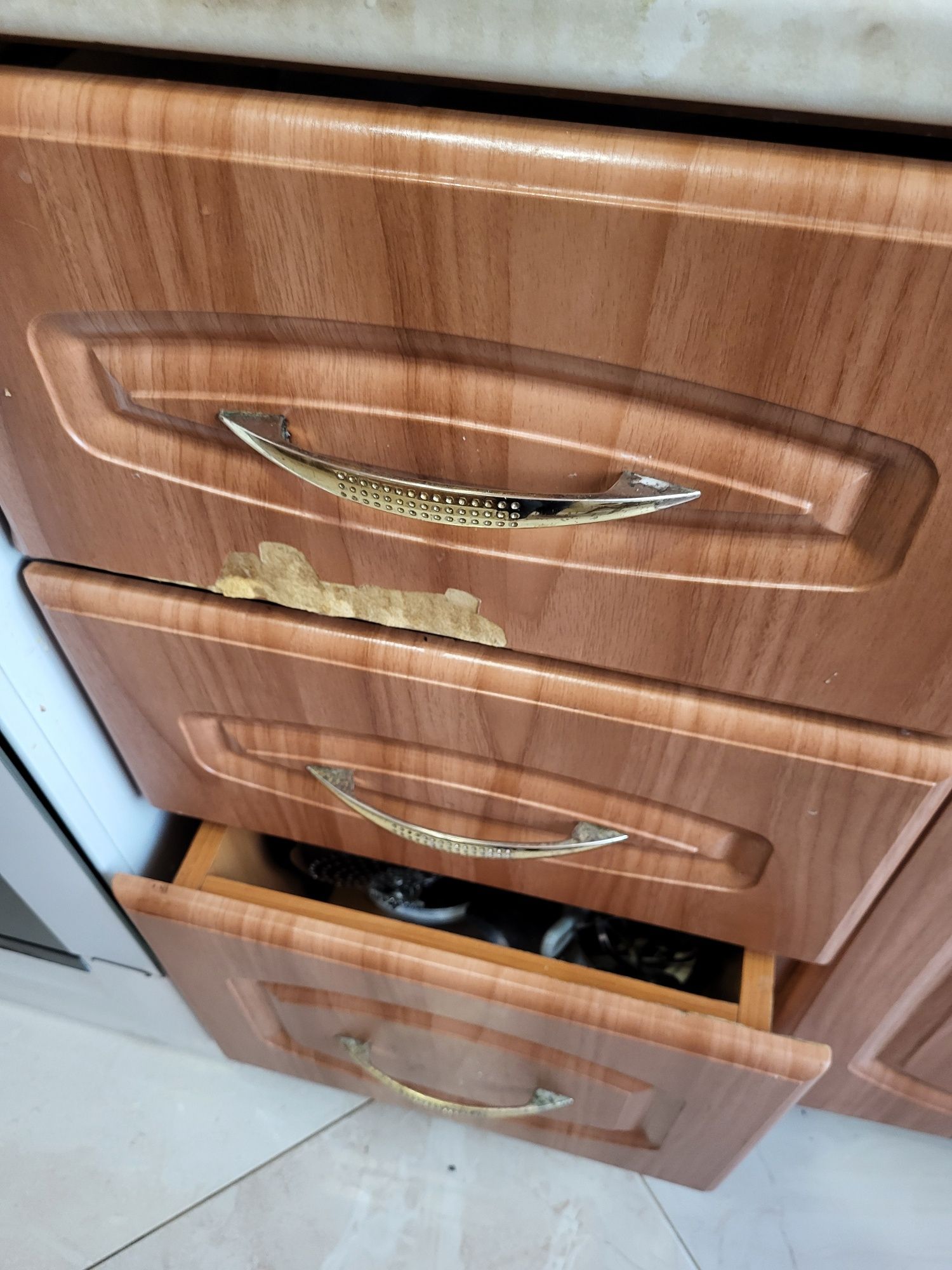 Продам  кухню меблі