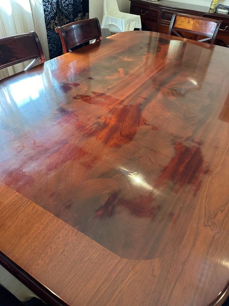 Mesa de cerejeira + 6 cadeiras