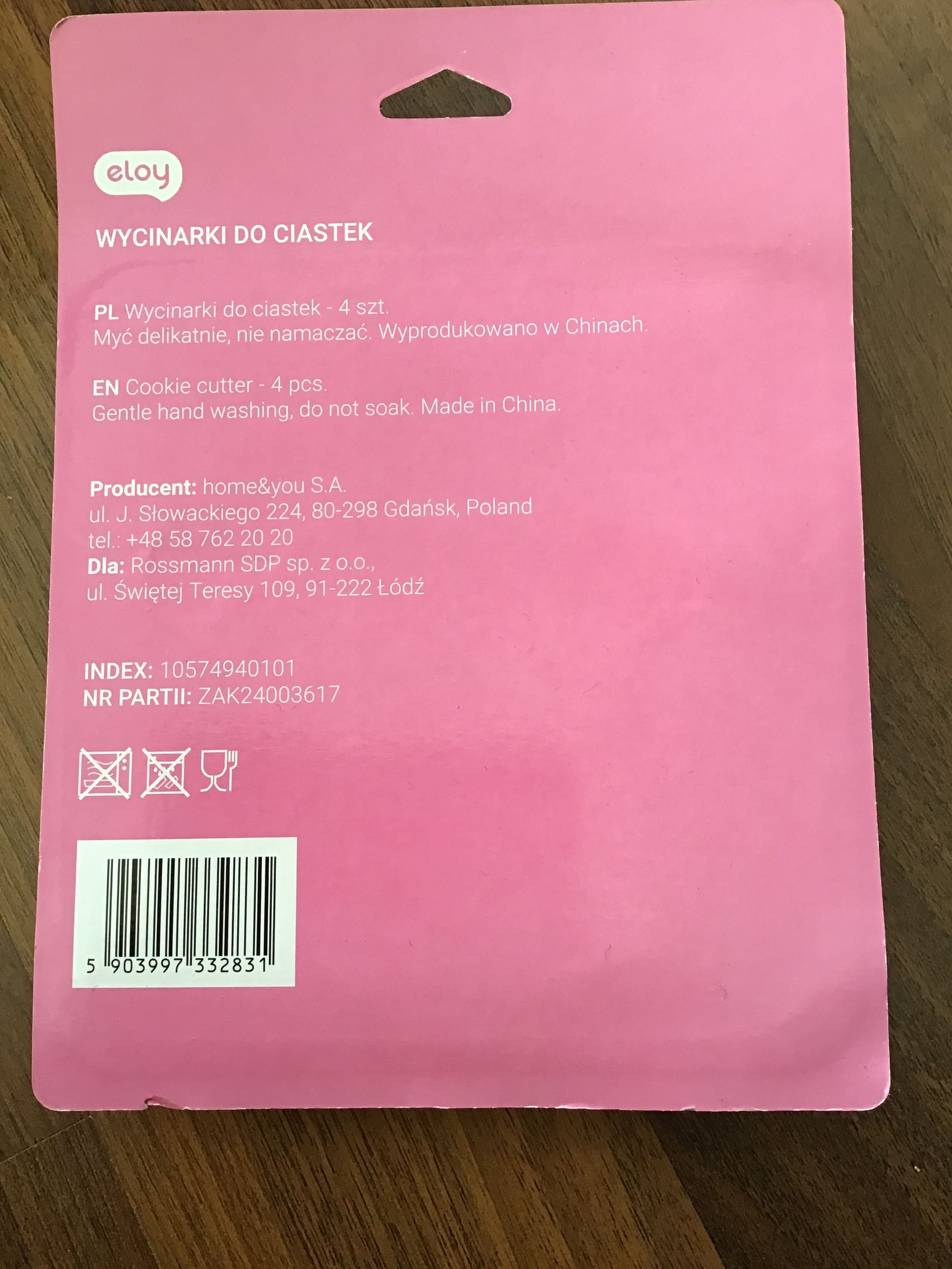 Wycinarki do ciasteczek.