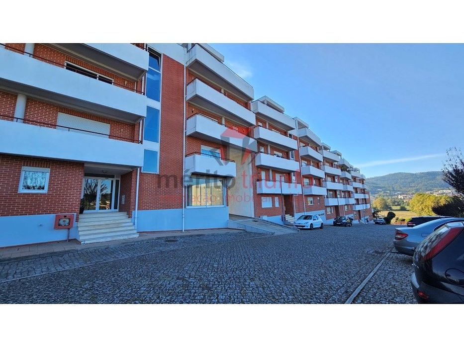 Apartamento T2 no Condominio Fechado Solar da Ponte - Vizela