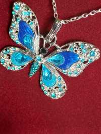 Naszyjnik- niebieski motyl z kamieniami