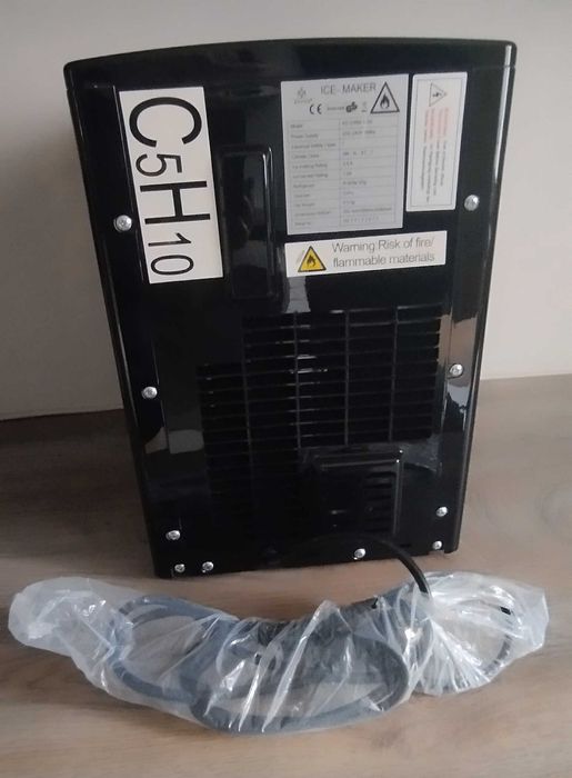 Kostkarka do lodu Ice Maker KESSER