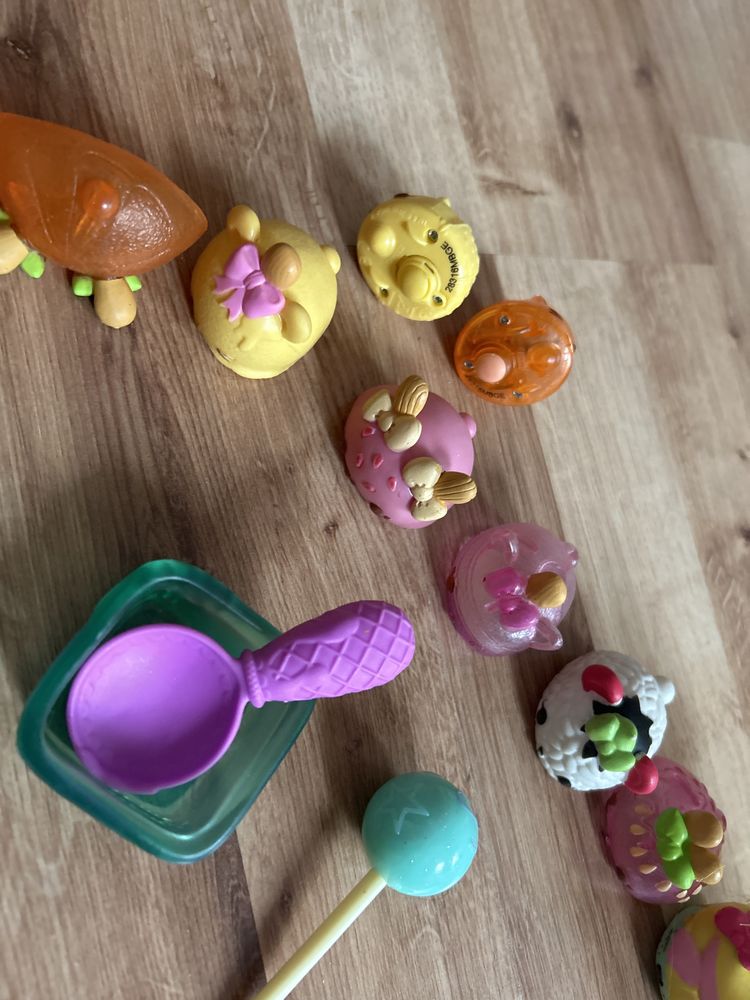 Num noms zabawki