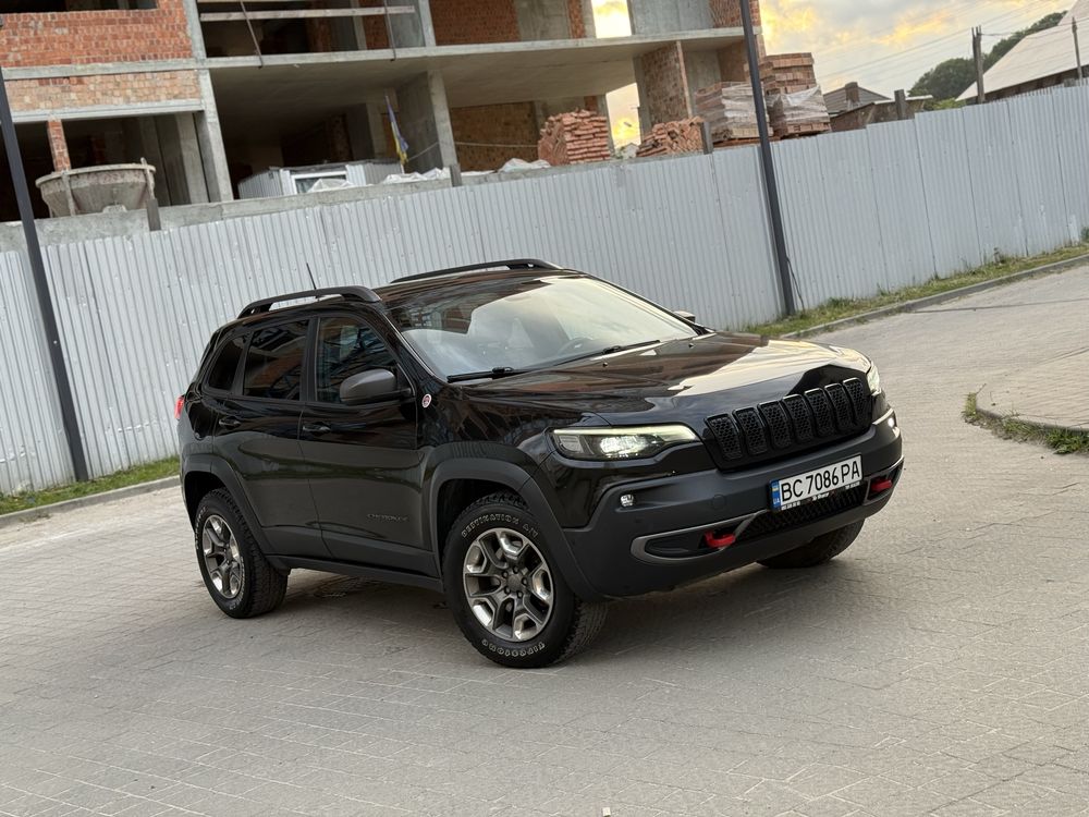 Jeep Cheroke Trail Hawk