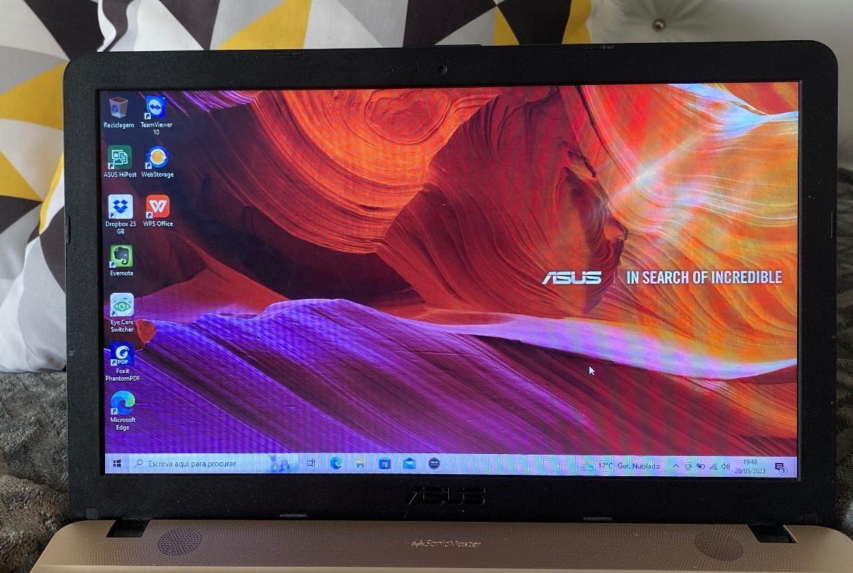 Computador Asus X541UV com carregador