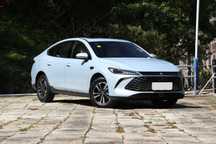 BYD Qin Plus 1.5 PHEV 2025