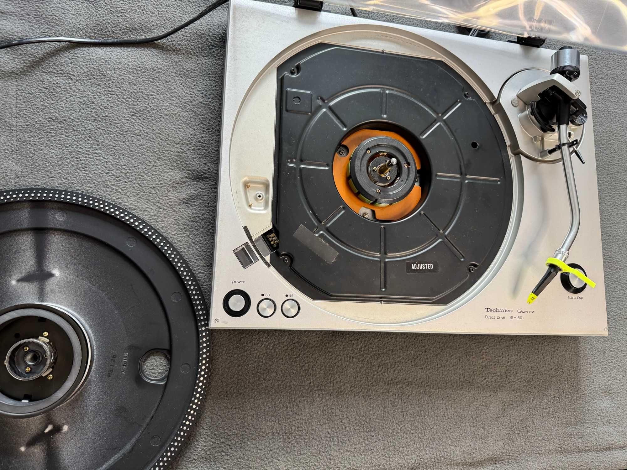 Gramofon Technics SL-1501 Quartz Direct Drive ramie jak sl-1210/1200
