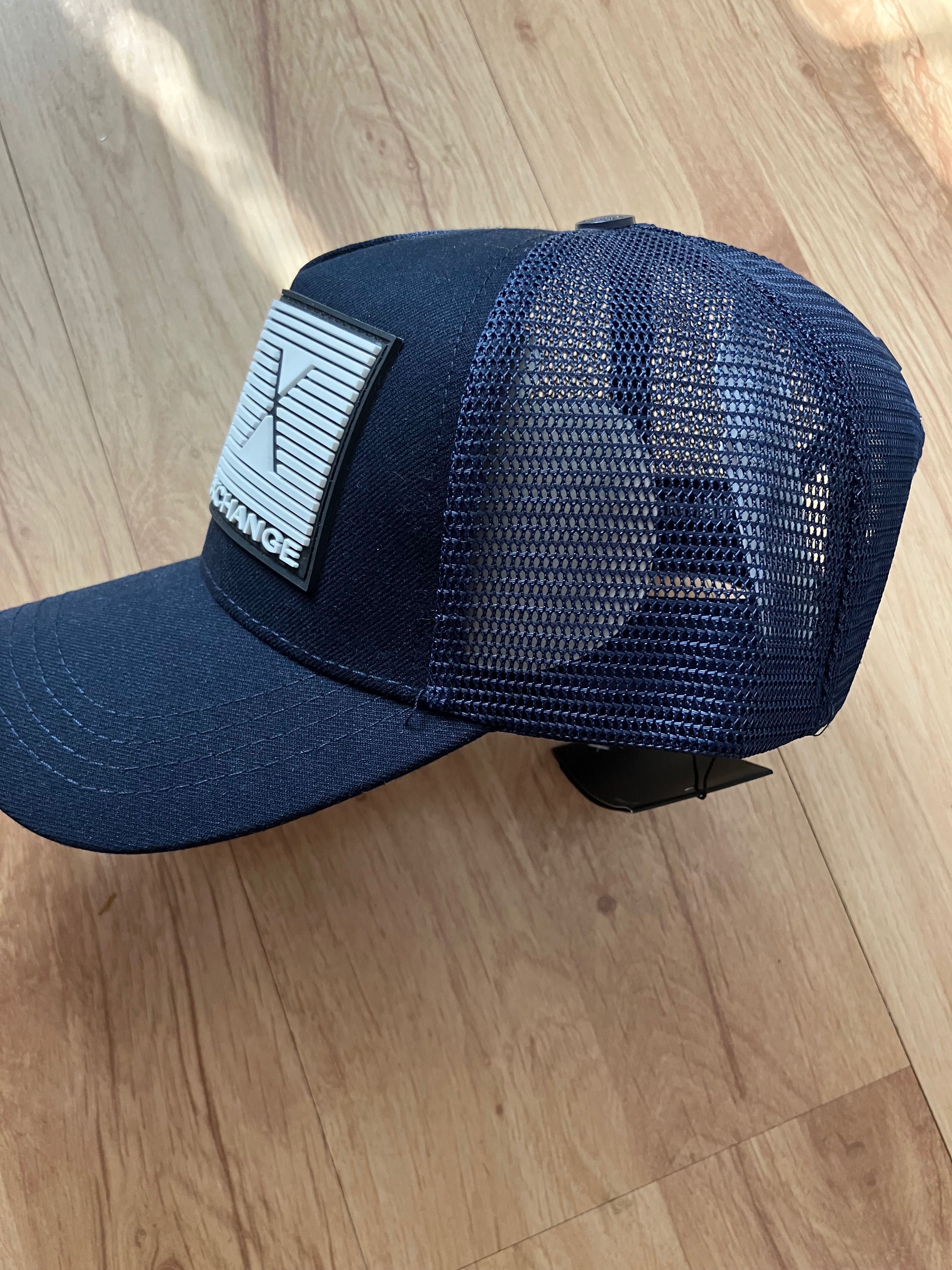 Czapka z daszkiem Armani Exchange Nowa granatowa metka
