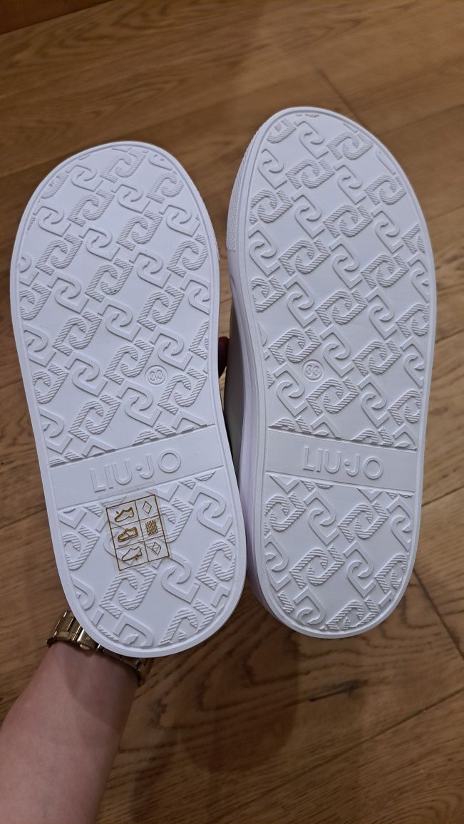 Liu Jo sneakersy dziecięce dla dziewczynki adidasy buty sportowe r.33