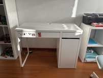 Secretária e cadeira para quarto criança