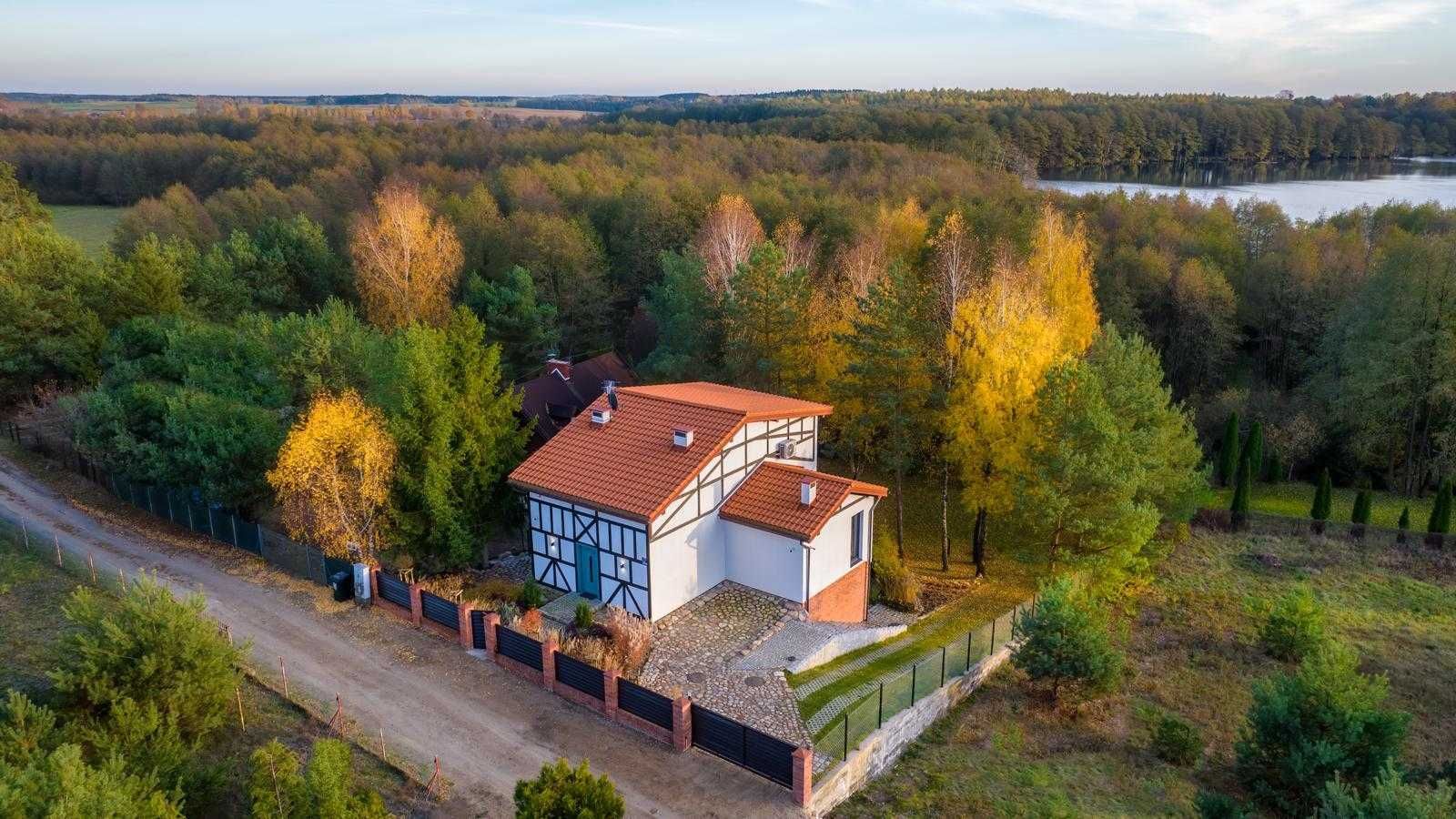 Dom nad jeziorem Zarybinek- Rybno, Mazury