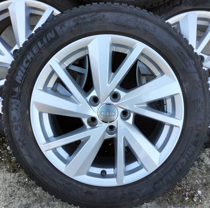 Felgi z oponami zimowymi Audi Q2 7x17 ET45 5X112