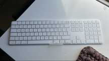 Teclado Apple Magic Keyboard com Touch ID e teclado número
