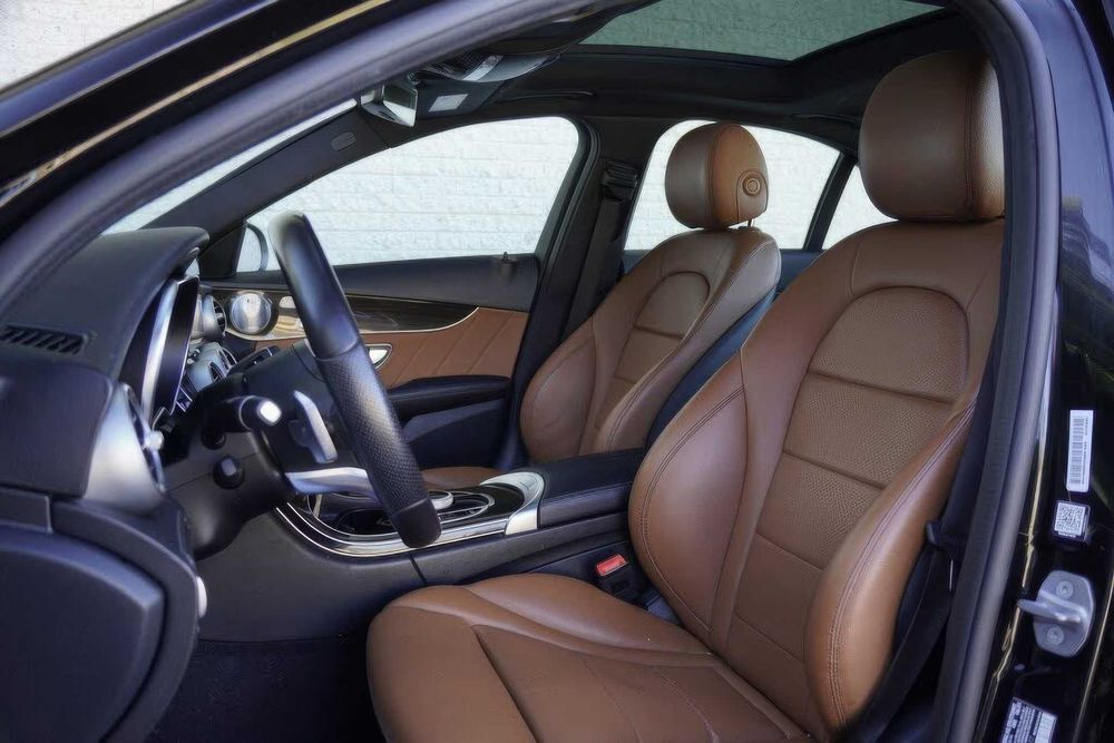 Mercedes-Benz C-Class C 300      2021