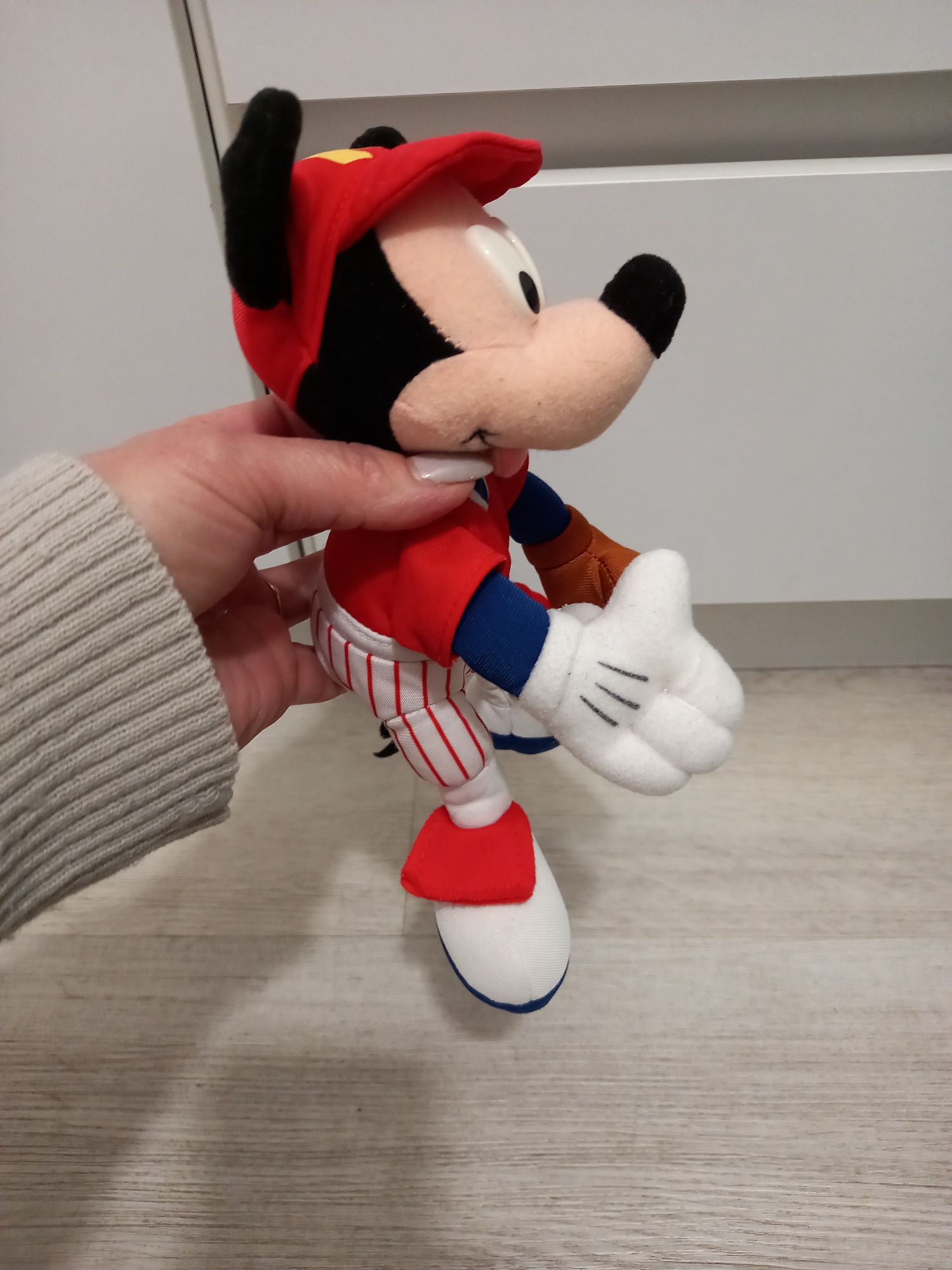Myszka Miki maskotka przytulanka zabawka 24cm