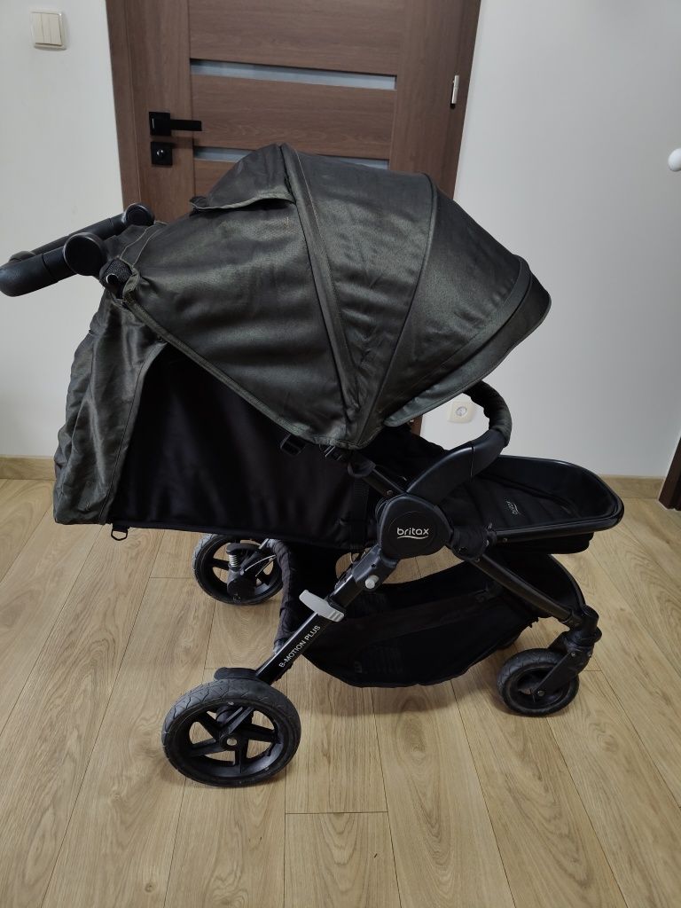 Britax B-Motion Plus