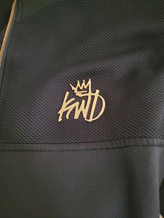 Bluza kwd z kapturem