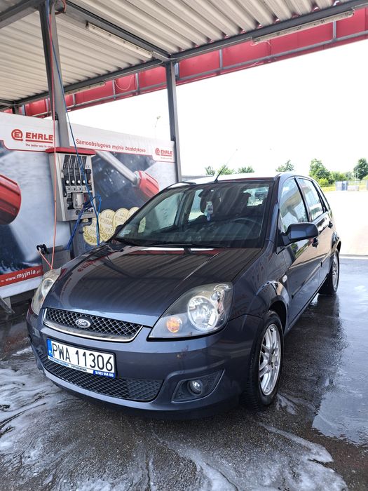 Auto Ford Fiesta