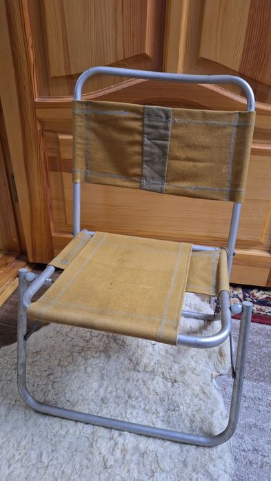 Стільчик розкладний!