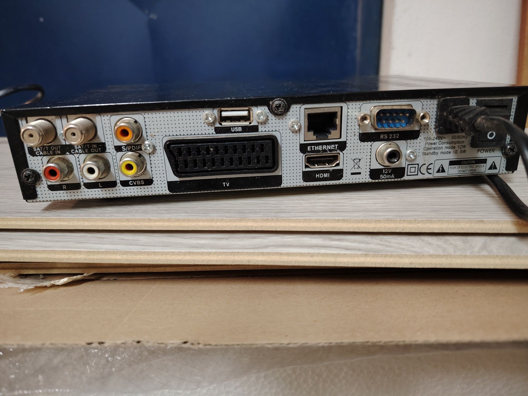 2 Box Satélite Amiko 8140 e 8200 conax