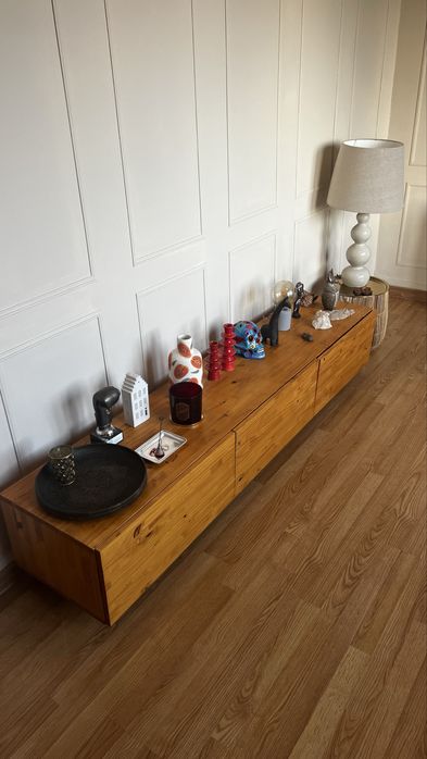 Móvel TV madeira maciça em pinho