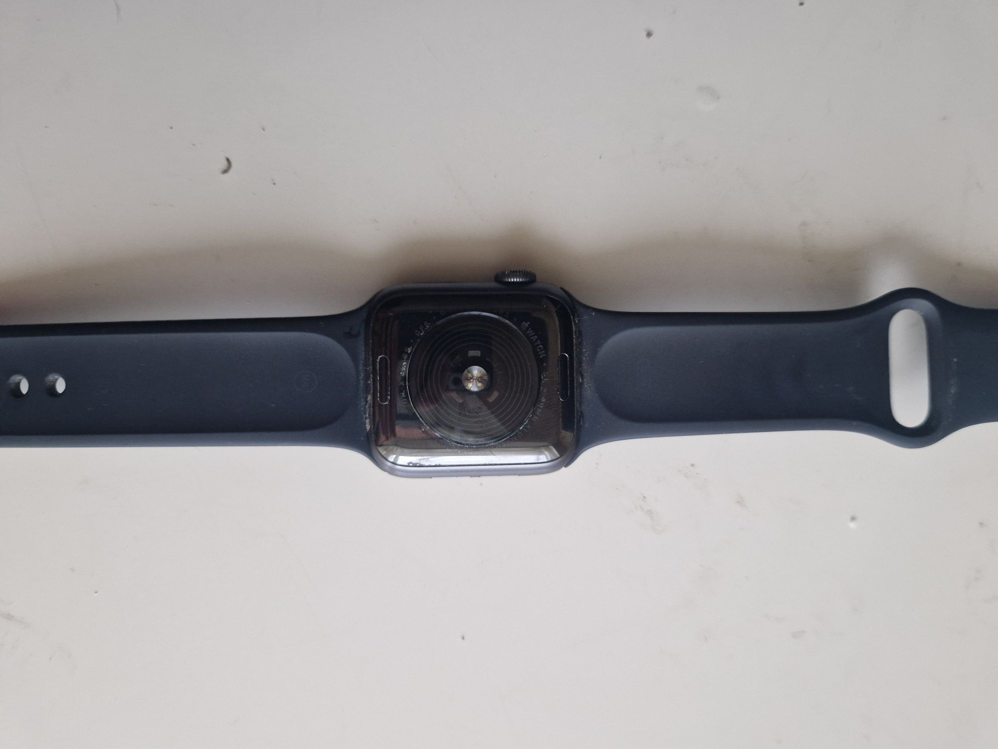 Смарт Годинник Apple Watch SE 40mm