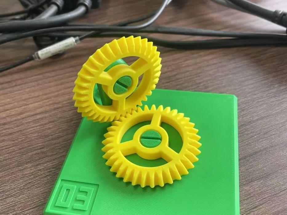 Conjunto de Brinquedo com Engrenagens Cónicas