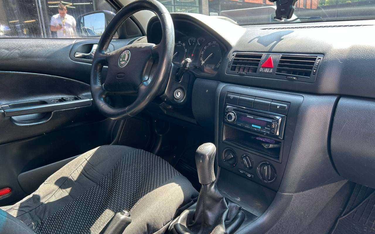 Skoda Octavia 2003