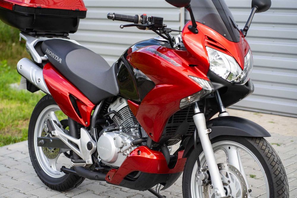 Honda XL 125 Varadero 2013 Lift kat. A1 / B