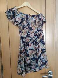 Vestido floral Stradivarius