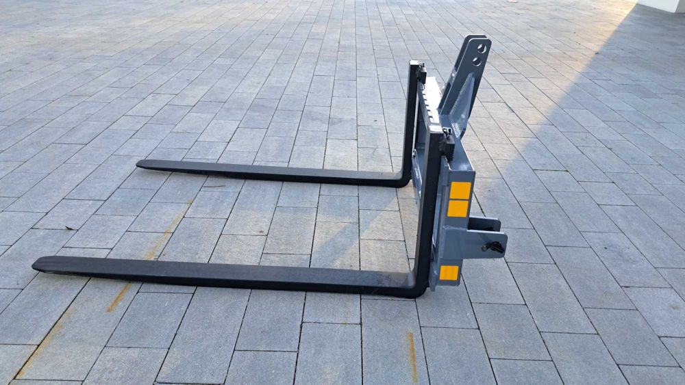 paleciak na tył ciągnika widły do palet 2 TONY TUZ ciągnika producent