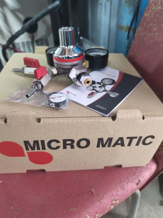 Продам баллон с редуктором