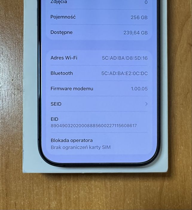 Iphone 17, 256GB czarny