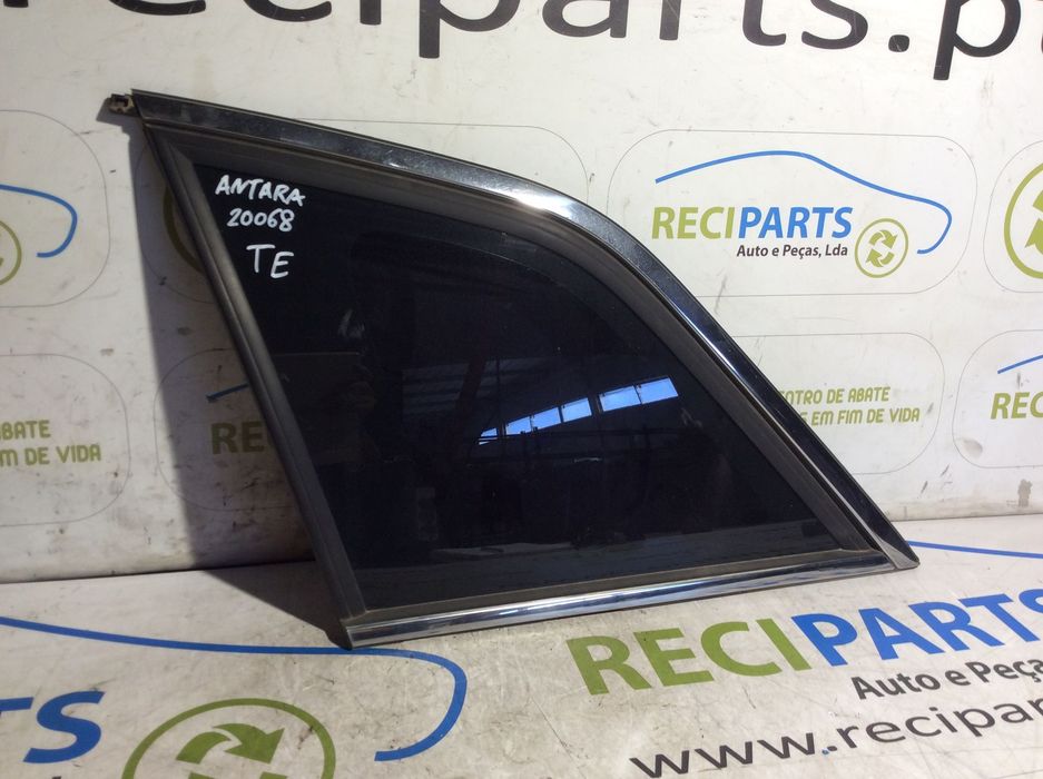 Vidro lateral trás esquerdo Opel Antara