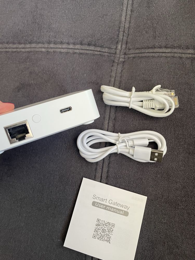 Bramka Zigbee LAN RJ-45 Centrala Mostek Smart Home Tuya
