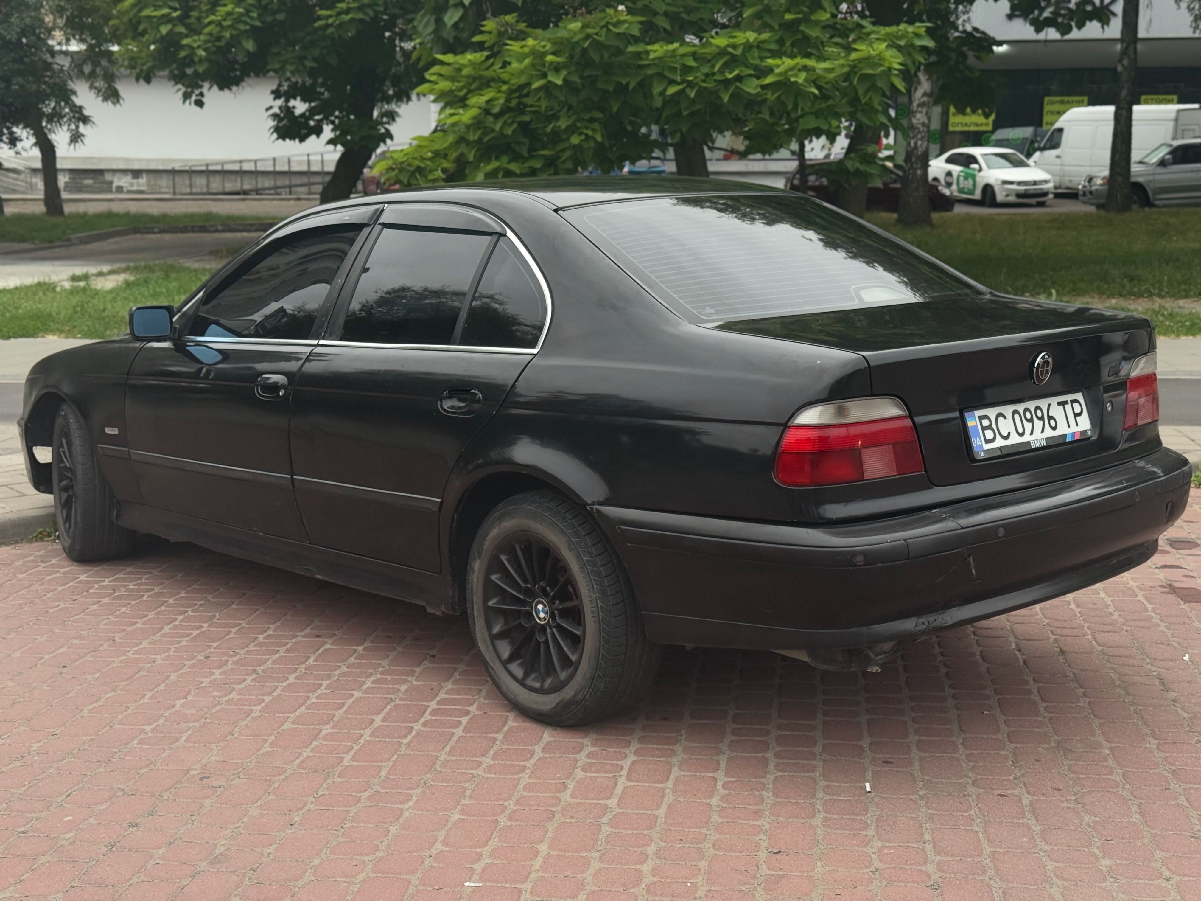 (Бмв)BMW E39 525 (БМВ 2,5)М52В25
